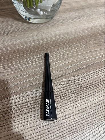 Farmasi eyeliner / dipliner