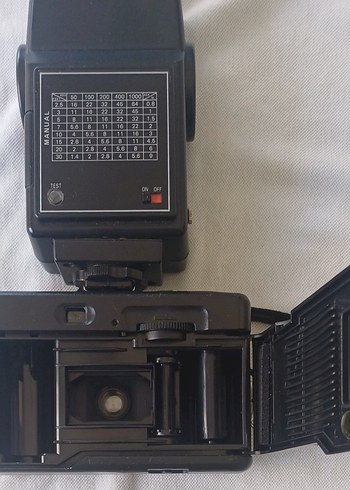 Kobol 25S Flaşlı Siyah Axe Film Kamerası - Görsel 2