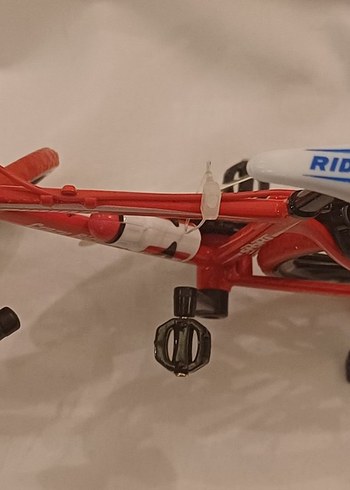 KIRMIZI BİSİKLET - Görsel 3