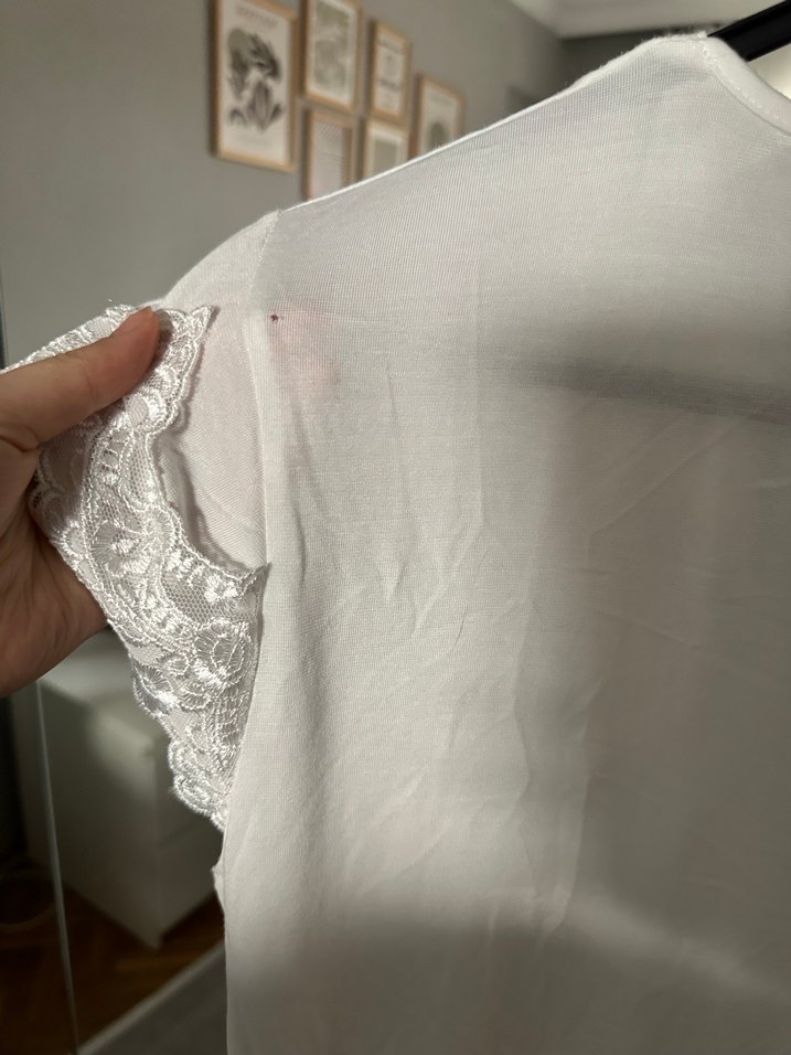 Dantel Detaylı Beyaz Hamile Lohusa Gecelik - Görsel 3