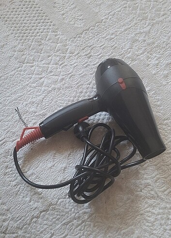  Beden siyah Renk Saç kurutma makinesi 