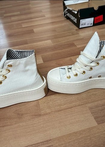 Beyaz Platform Topuklu Converse Kadın Spor Ayakkabı - Görsel 5