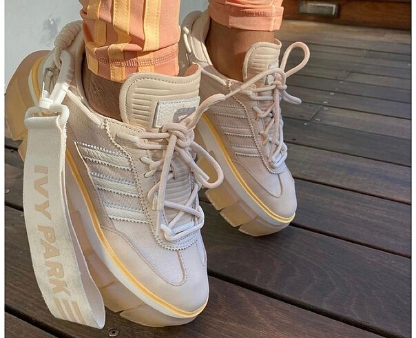 36 Beden ten rengi Renk Adidas orijinal spor ayakkabı
