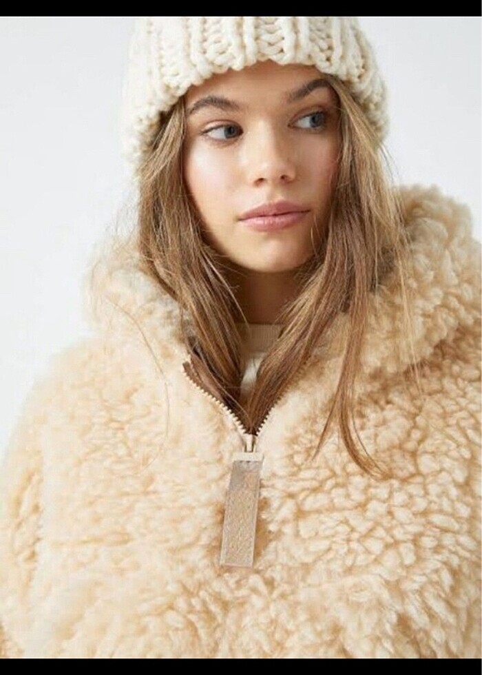 Pull and bear peluş krem rengi peluş kanguru mont - Görsel 3