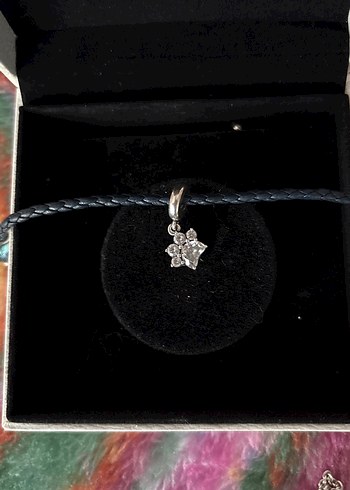 Patili charm - Görsel 2