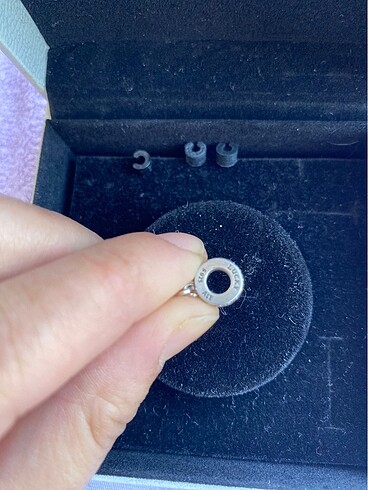 Beden Pandora charm