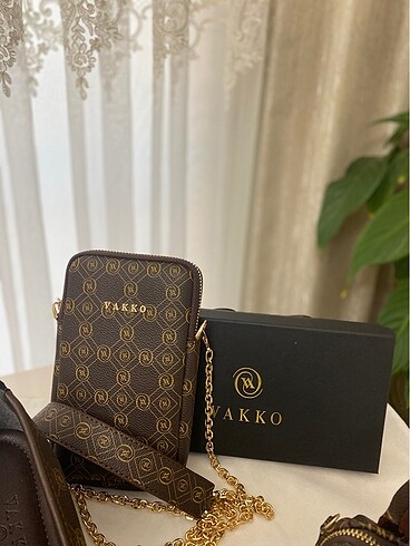 Vakko Vakko