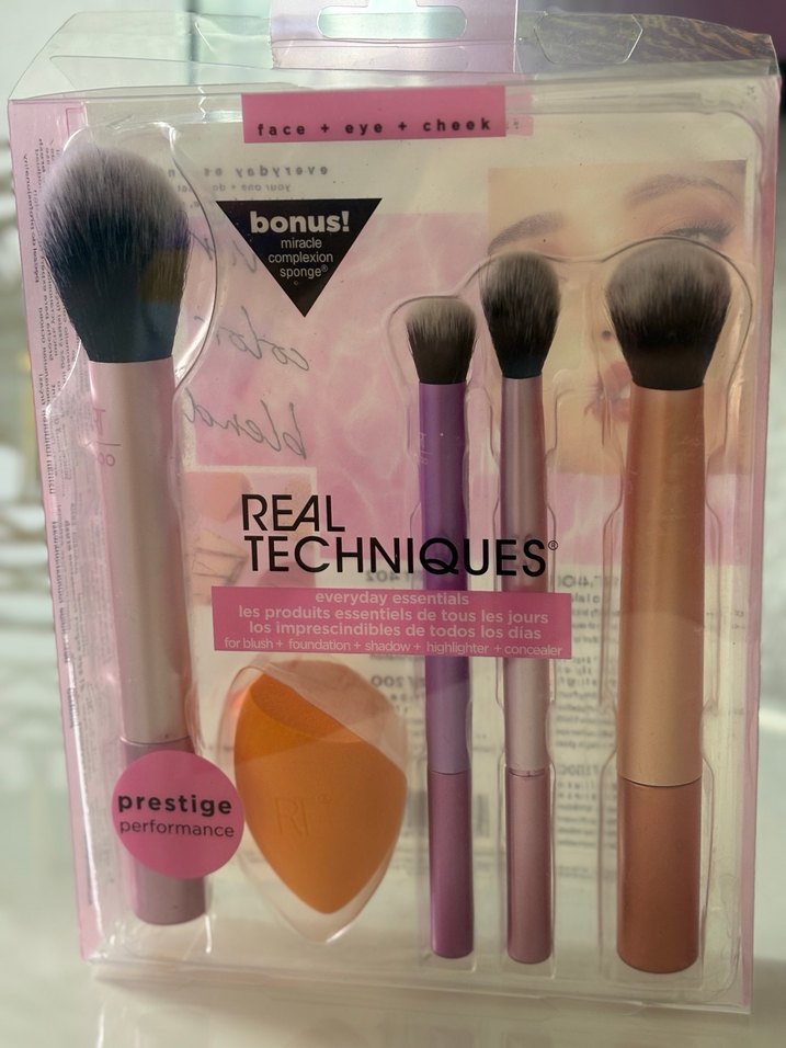 Real Techniques Pastel Makyaj Fırça Seti - Görsel 2