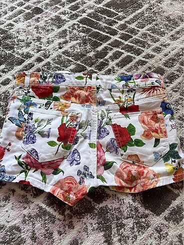 H&M Çiçekli kız çocuk şort
