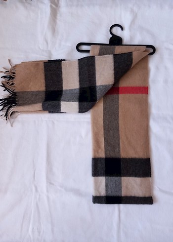 Burberry

Check Bej Kaşmir Kadın Atkı - Görsel 4