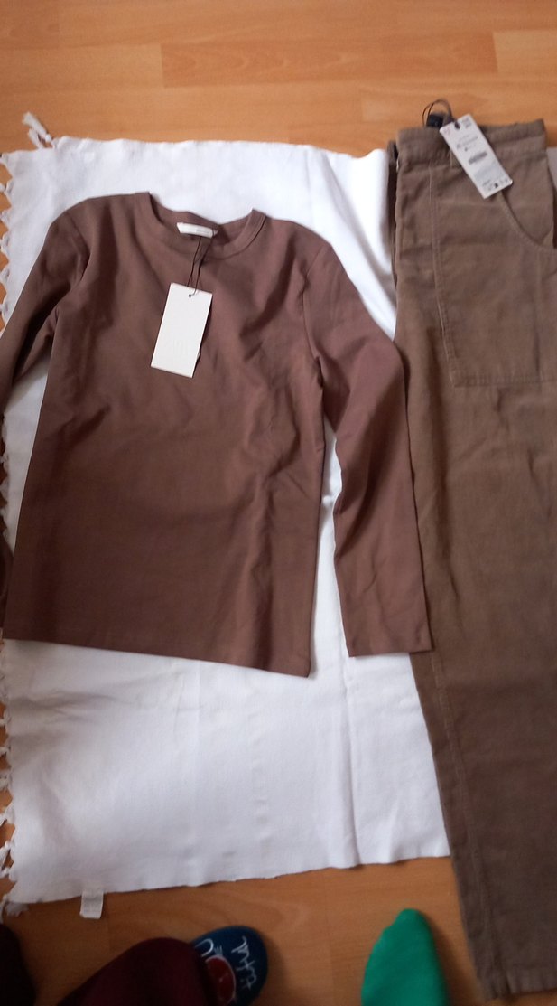 Açık kahve Kadın kadife Rahat Kesim Pantolon ve body - Görsel 5