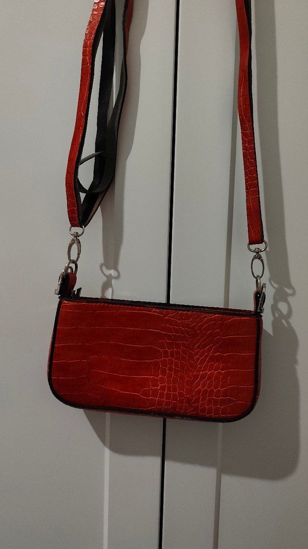 Kırmızı Deri Yılan Desenli Kadın Çanta - Görsel 5