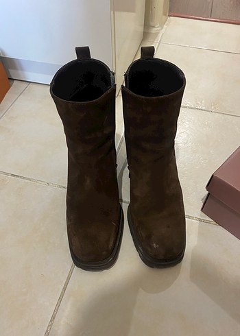 Kahverengi Süet Kadın Botu, Tokalı, Kalın Topuklu