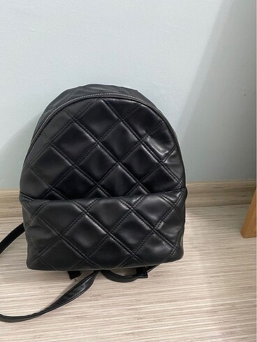 Stradivarius Sırt Çantası