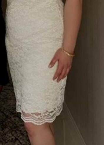 Beyaz Elbise