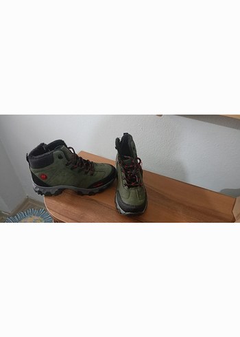 38 Beden unisex bot