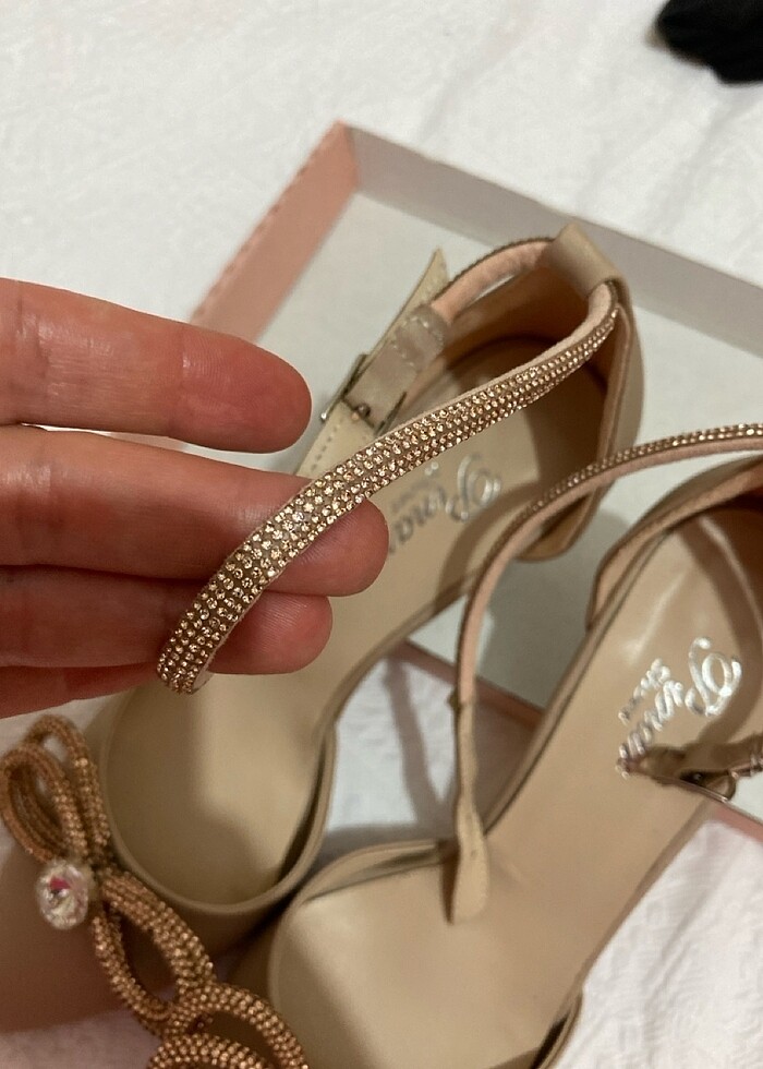 Ayakkabı 1 kez giyildi - Görsel 3