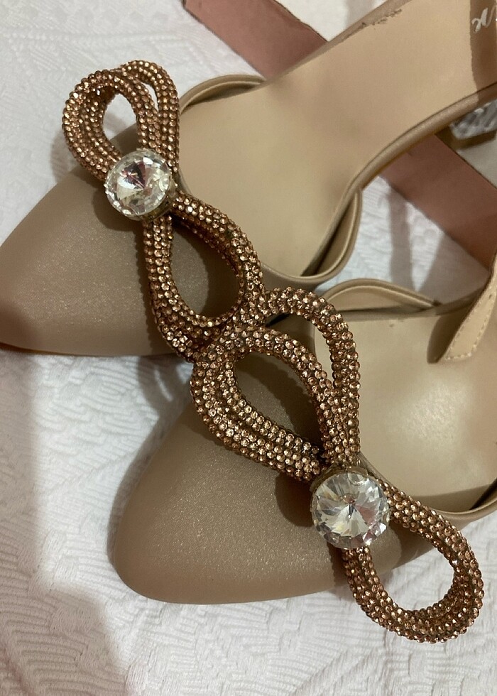 Ayakkabı 1 kez giyildi - Görsel 4