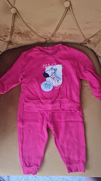Kız bebek alt üst takım