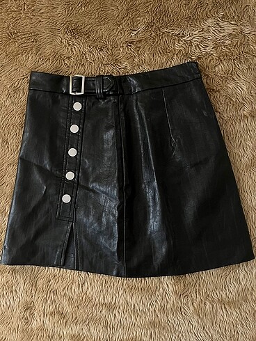 Bershka deri etek