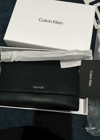 Calvin Klein Siyah Deri Kadin Cuzdan