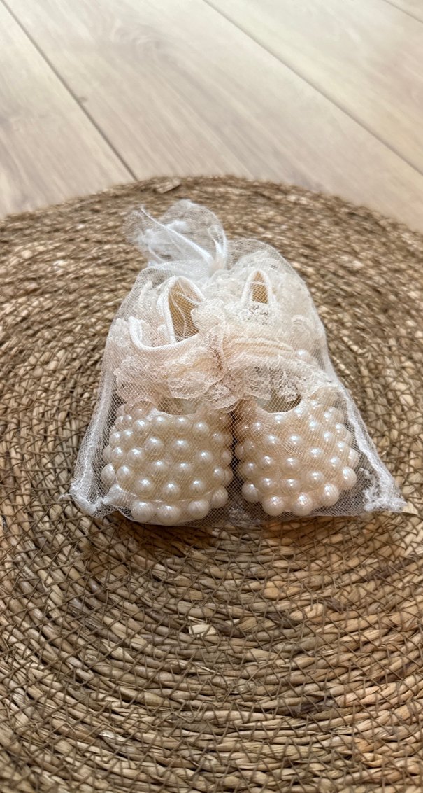 Kız Çocuk Beyaz inci İşlemeli Özel Ayakkabı - Görsel 3