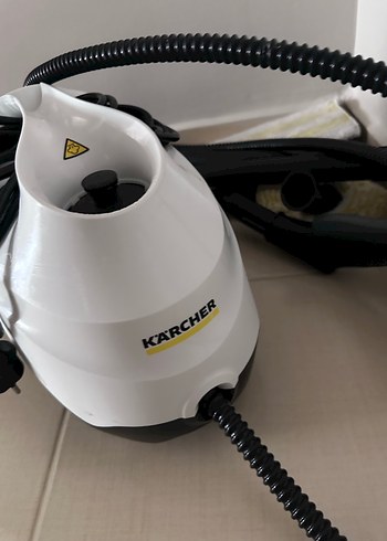 Beyaz Karcher Elektrikli Süpürge - Görsel 3