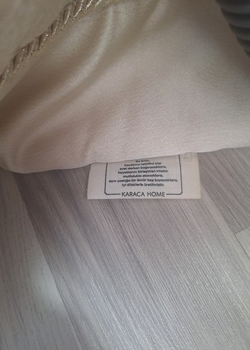 İşlemeli Beyaz Yatak Örtüsü - Görsel 4