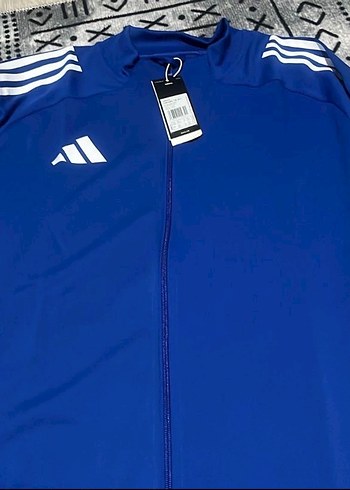 Adidas xl
