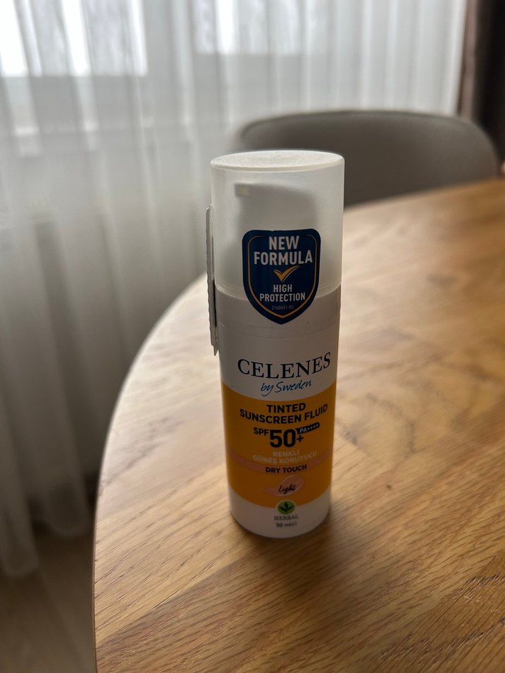 Celenes SPF 50+ Tonlu Güneş Koruyucu - Görsel 2