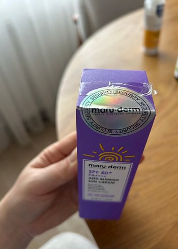Maru-Derm SPF50+ Leke Karşıtı Güneş Kremi - Görsel 3