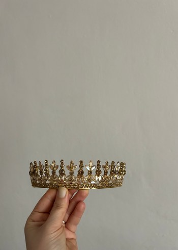 Altın Renk Parlak Taşlı Gelin Tacı - Görsel 2