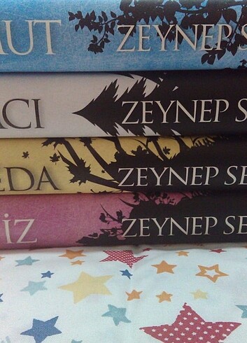 Solucan Serisi / Zeynep Sey