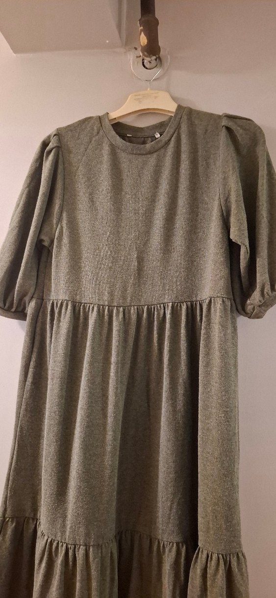 Gri Uzun Keten Elbise, Salaş ve Fırfırlı - Görsel 2