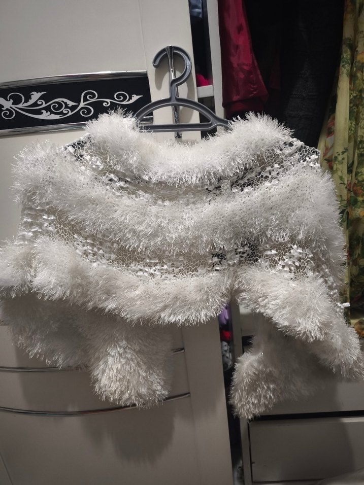 Kadın Beyaz Kürk Detaylı Mini Bohem bolero - Görsel 3