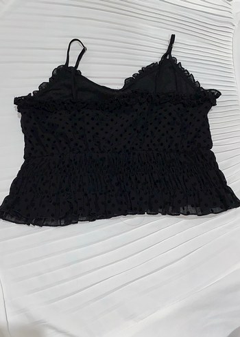 Siyah Puantiyeli Volanlı Crop Top - Görsel 3