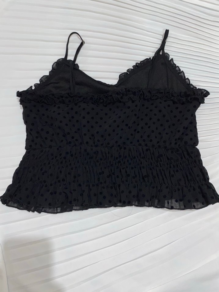 Siyah Puantiyeli Volanlı Crop Top - Görsel 2