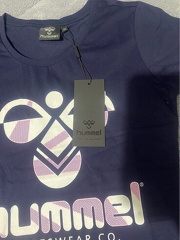 xs Beden Orjinal Hummel Tişört