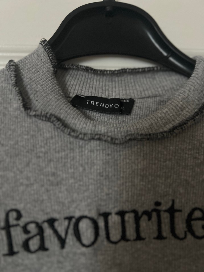 Yüksek Yakalı Gri İnce Triko Elbise - Görsel 4