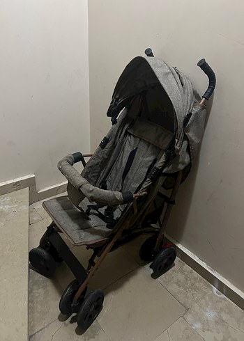 Gri Bebek Arabası Katlanabilir Model - Görsel 4