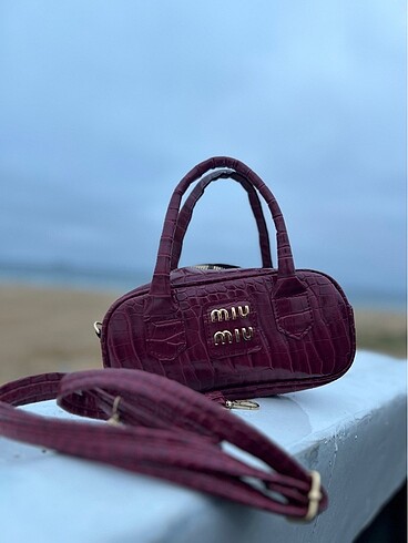 Zara Miu Miu Kadın El Ve Omuz Çantası