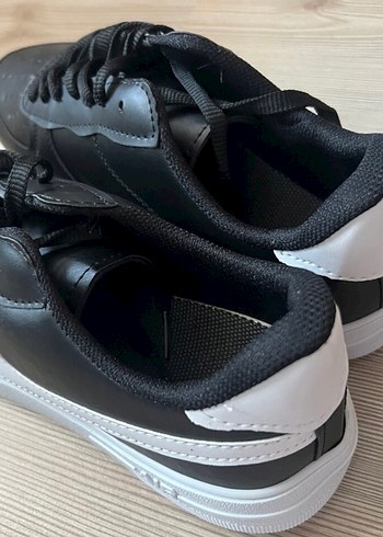 Nike Siyah Nike air Bağcıklı Spor Ayakkabı