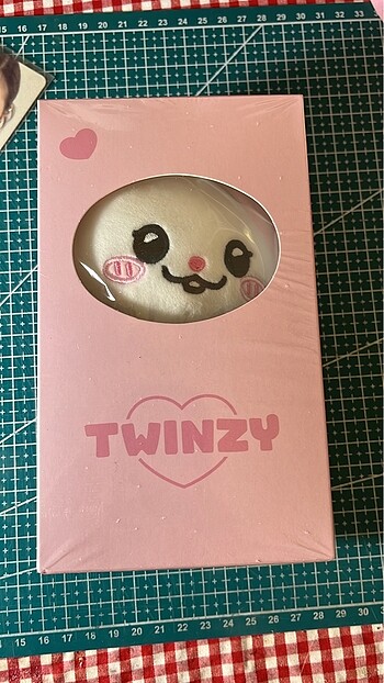itzy yuna naong peluş merch