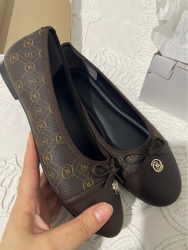 37 Beden Vakko babet
