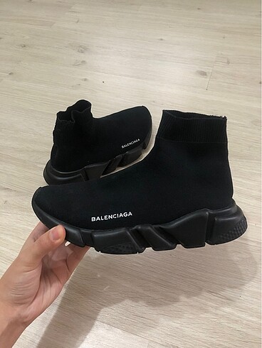 Balenciaga ayakkabı