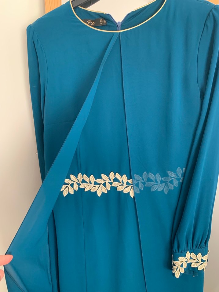 Uzun Kol Nakışlı Turkuaz Kadın Abiye Elbise - Görsel 3