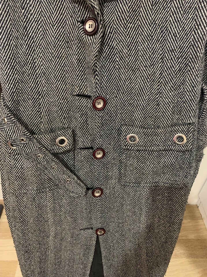 Düğmeli Kemerli Uzun Kaban - Görsel 2