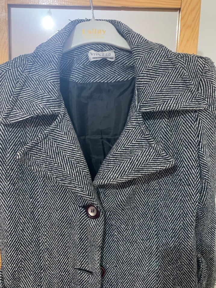 Düğmeli Kemerli Uzun Kaban - Görsel 3