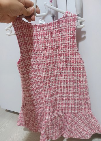 Kız Çocuk Pembe V Yaka Düğmeli Elbise - Görsel 4