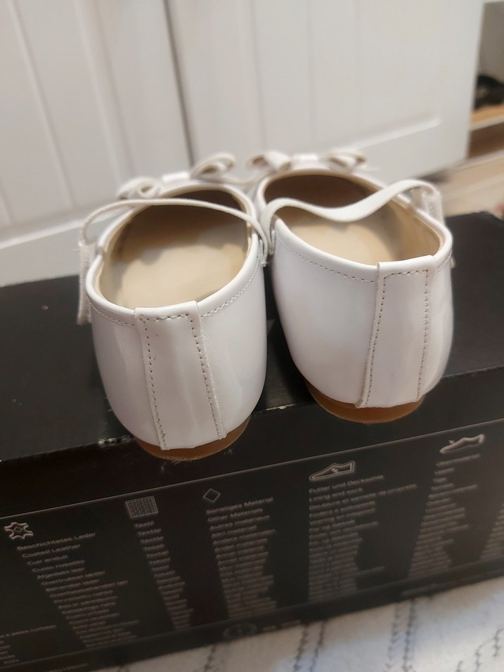 Kız Çocuk Beyaz Fiyonklu Babet - Görsel 2